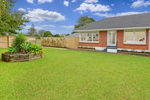1/43 Tramway Road, Beach Haven, Auckland
