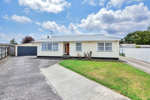 15 Eastburn Street, Papakura, Papakura
