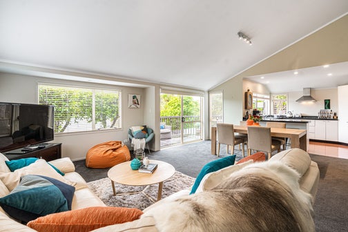 98A Gowing Drive, Meadowbank, Auckland