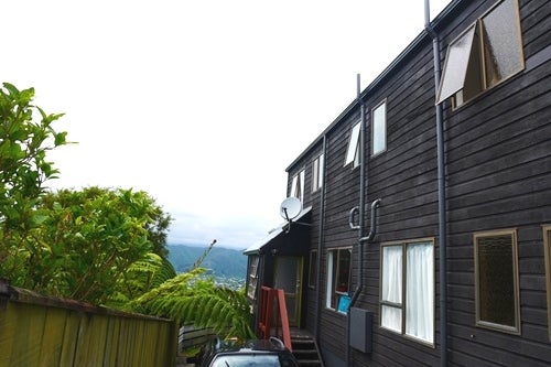 2/22 Matuhi Street, Tirohanga, Lower Hutt