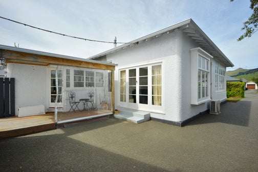77 Martin Avenue, Beckenham, Christchurch