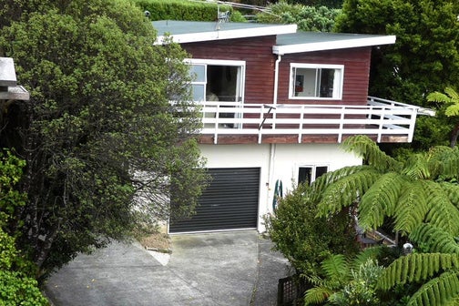10 Maungaraki Road, Korokoro, Lower Hutt