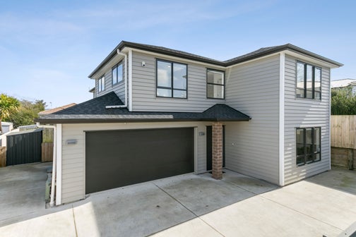 79A View Road, Henderson, Auckland
