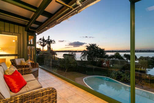 1/62 Bramley Drive, Farm Cove, Auckland