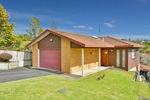7A Aries Place, Shelly Park, Auckland