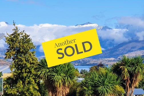 10 Dow Close, Wanaka