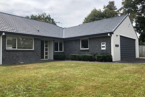 1110 River Road, Flagstaff, Hamilton