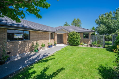17 Stanwood Grove, Darfield, Darfield