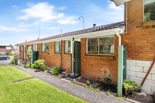 2/0 Queensway, Three Kings, Auckland
