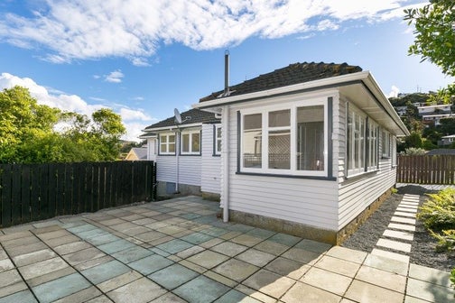 154 Newlands Road, Newlands, Wellington