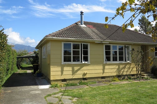 10 Meihana Street, Takaka
