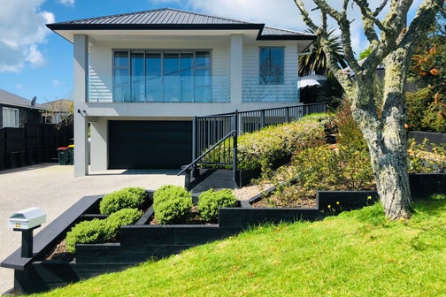 32 Maraetai School Road, Maraetai, Auckland