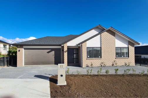 57 Twin Parks Rise, Papakura, Papakura