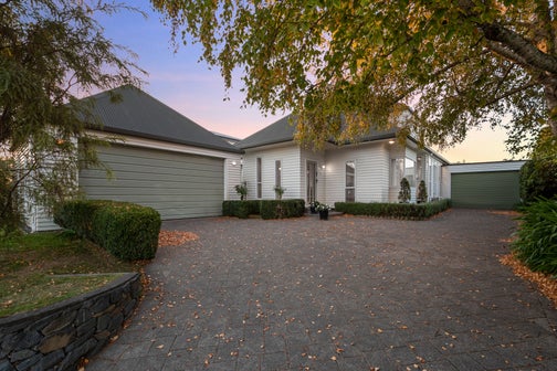 17 Crescent Road, Otumoetai, Tauranga