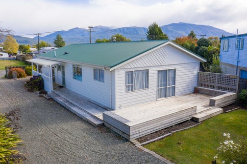 12 Gunn Street, Te Anau, Te Anau
