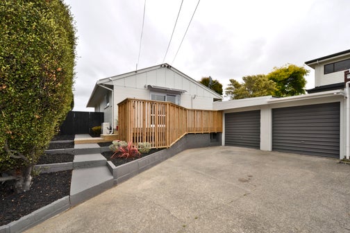 2/261 LAKE TERRACE ROAD, Shirley, Christchurch