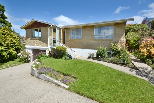 4 Pioneer Crescent, Helensburgh, Dunedin
