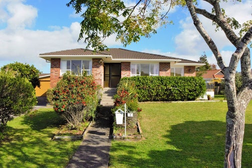 3 Rene Place, Sunnyhills, Auckland