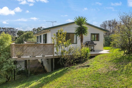 8 Muritai Road, Ostend, Waiheke Island