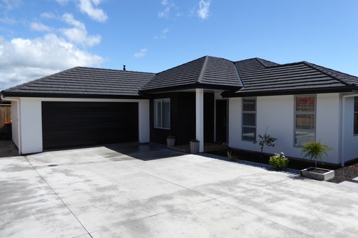 36 Concordia DR, Richmond, Richmond