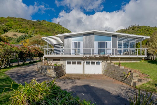 31 Tui Crescent, Waikanae