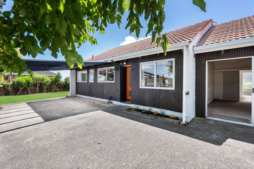 3/1 Gatman Street, Birkdale, Auckland