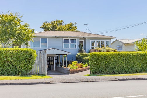 32 Hepburn Road, Glendene, Auckland