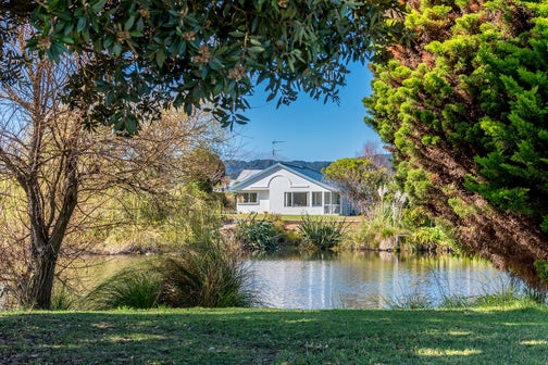 2 Lake View Court, Paraparaumu, Paraparaumu
