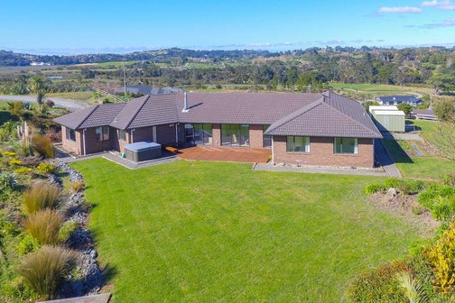 29 Whangaparaoa Road, Red Beach, Whangaparāoa
