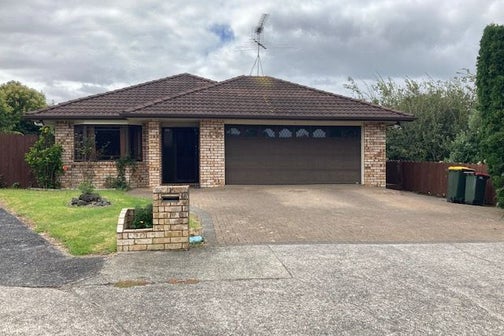 16 Waimarino Road, Weymouth, Auckland