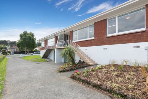 2/49 Turama Road, Royal Oak, Auckland