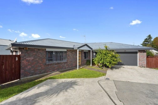 15A Forest Lake Road, Forest Lake, Hamilton