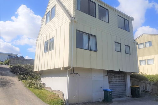 6 Morere Street, Titahi Bay, Porirua