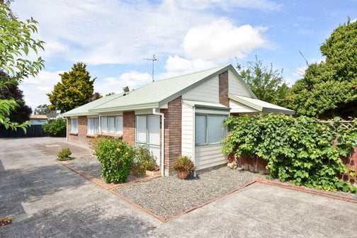 18A Tomin Road, Glenview, Hamilton