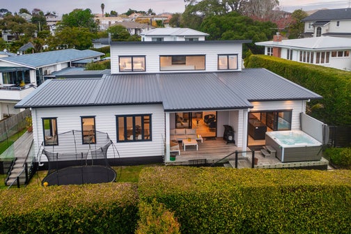 7A Crichton Terrace, Hauraki, Auckland