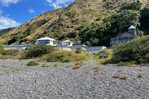 160 Owhiro Bay Parade, Owhiro Bay, Wellington
