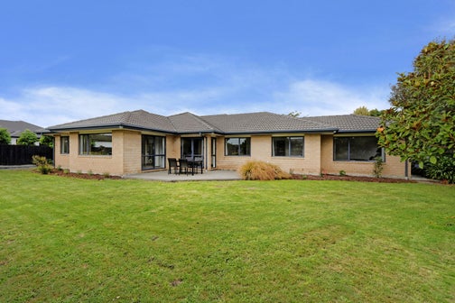 22 Glastonbury Drive, Burwood, Christchurch