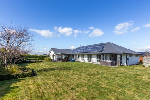 16 Iris Taylor Avenue, West Melton, West Melton