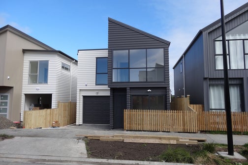 9 Houhora Street, Westgate, Auckland