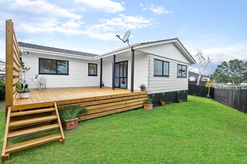 1/12 Kopara Place, Clendon Park, Auckland