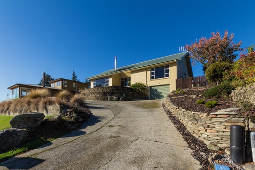 2/104 Manhattan Heights, Glendene, Auckland