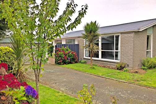 52 Woodbury Street, Russley, Christchurch