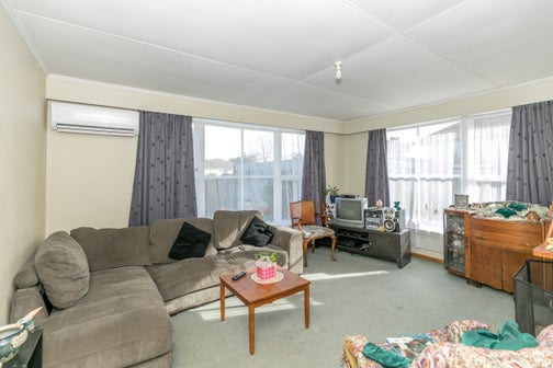 3 Montgomery Crescent, Bader, Hamilton