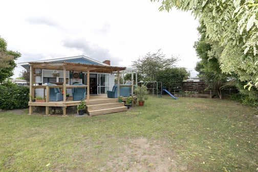82 Pohutukawa Drive, Pukete, Hamilton