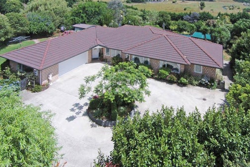 994 Awhitu Road, Pollok, Pollok