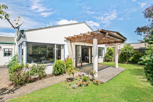 1/21 Allenby Road, Panmure, Auckland
