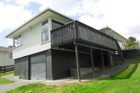 21 Barnfield Place, Glendene, Auckland