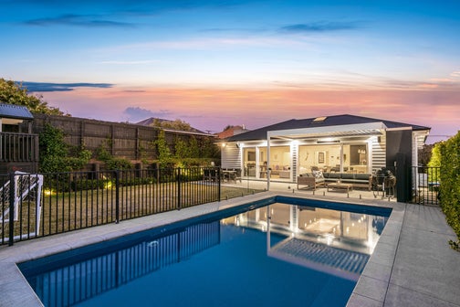 1 MacPherson Street, Meadowbank, Auckland