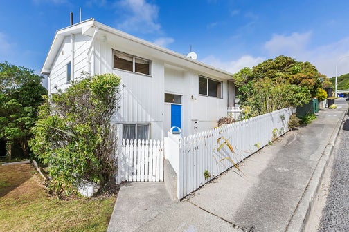 1/105 Allington Road, Karori, Wellington