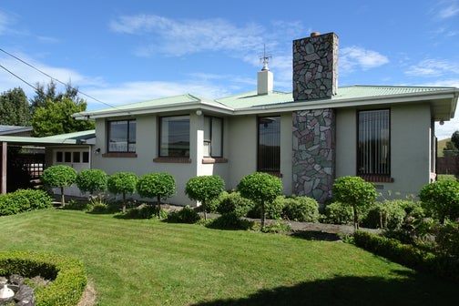 3 Frank Newton Road, Swanson, Auckland